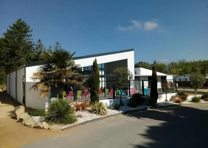 4 étoiles - Piscine - Ccbedhb Camping Saint-Jean-de-Monts