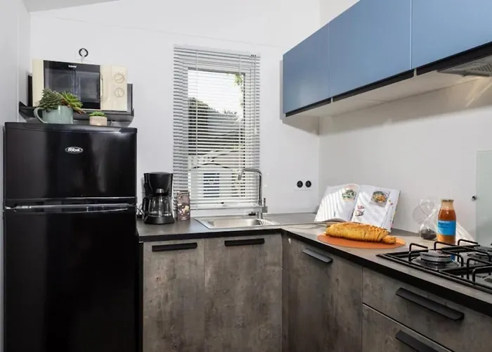 4 étoiles - Piscine - Ccbedhb 4*