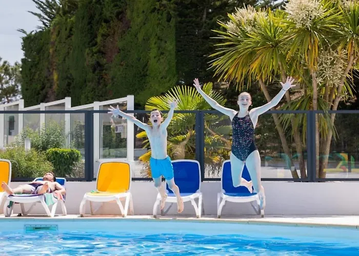 4 étoiles - Piscine - Ccbedhb Camping